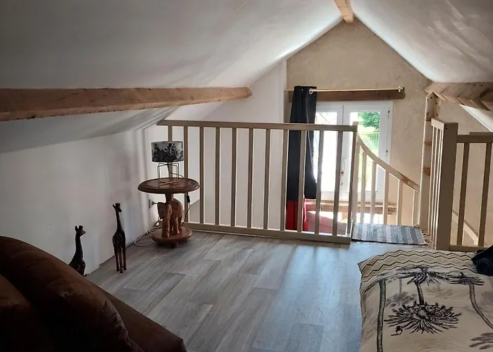 Semesterbostad Douce Campagne *